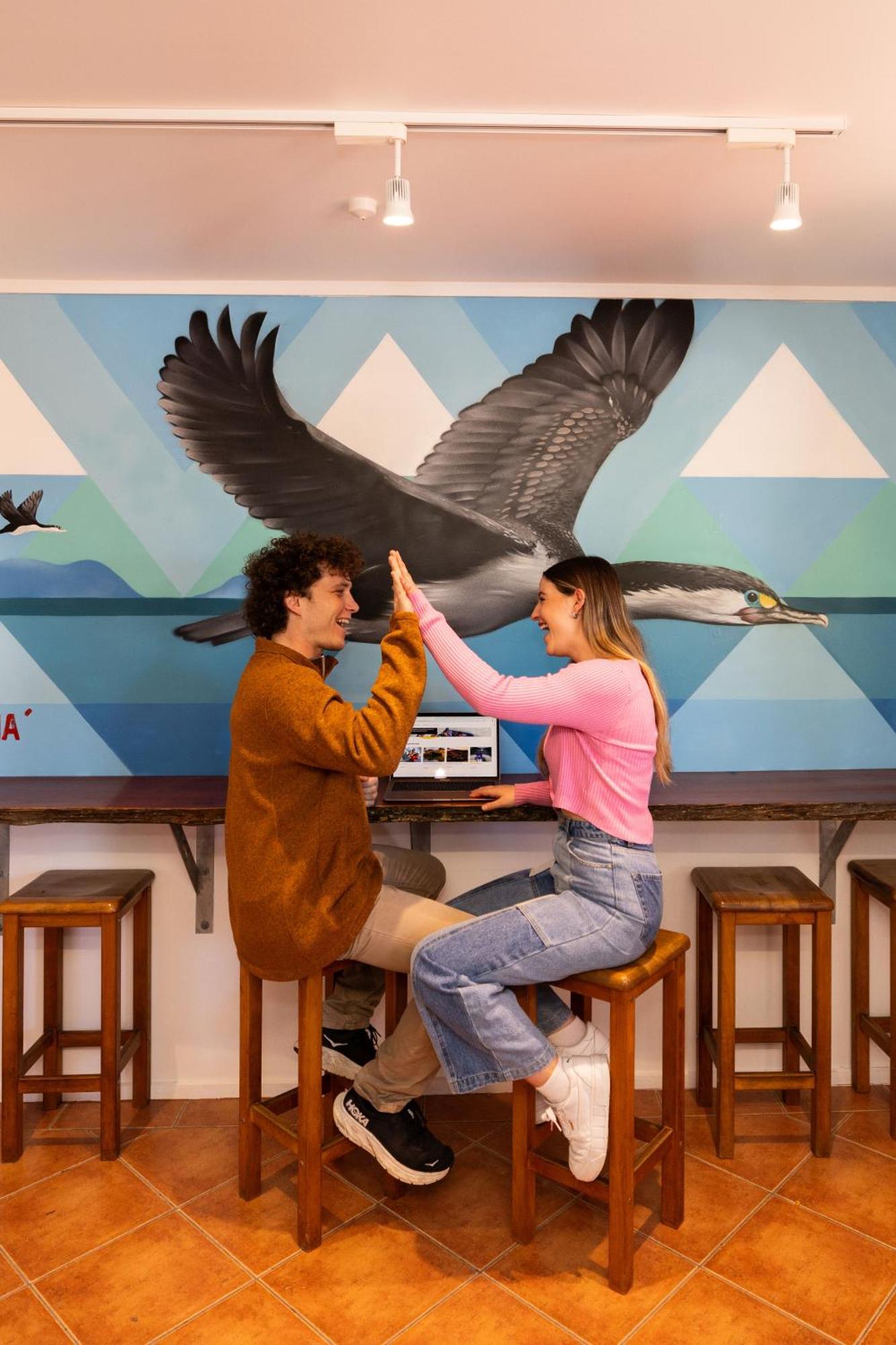 Haka House Taupo Hostel Екстериор снимка